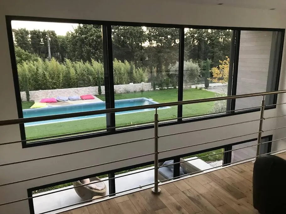 ノヴ Maison Contemporaine & Piscineヴィラ ヴィラ
